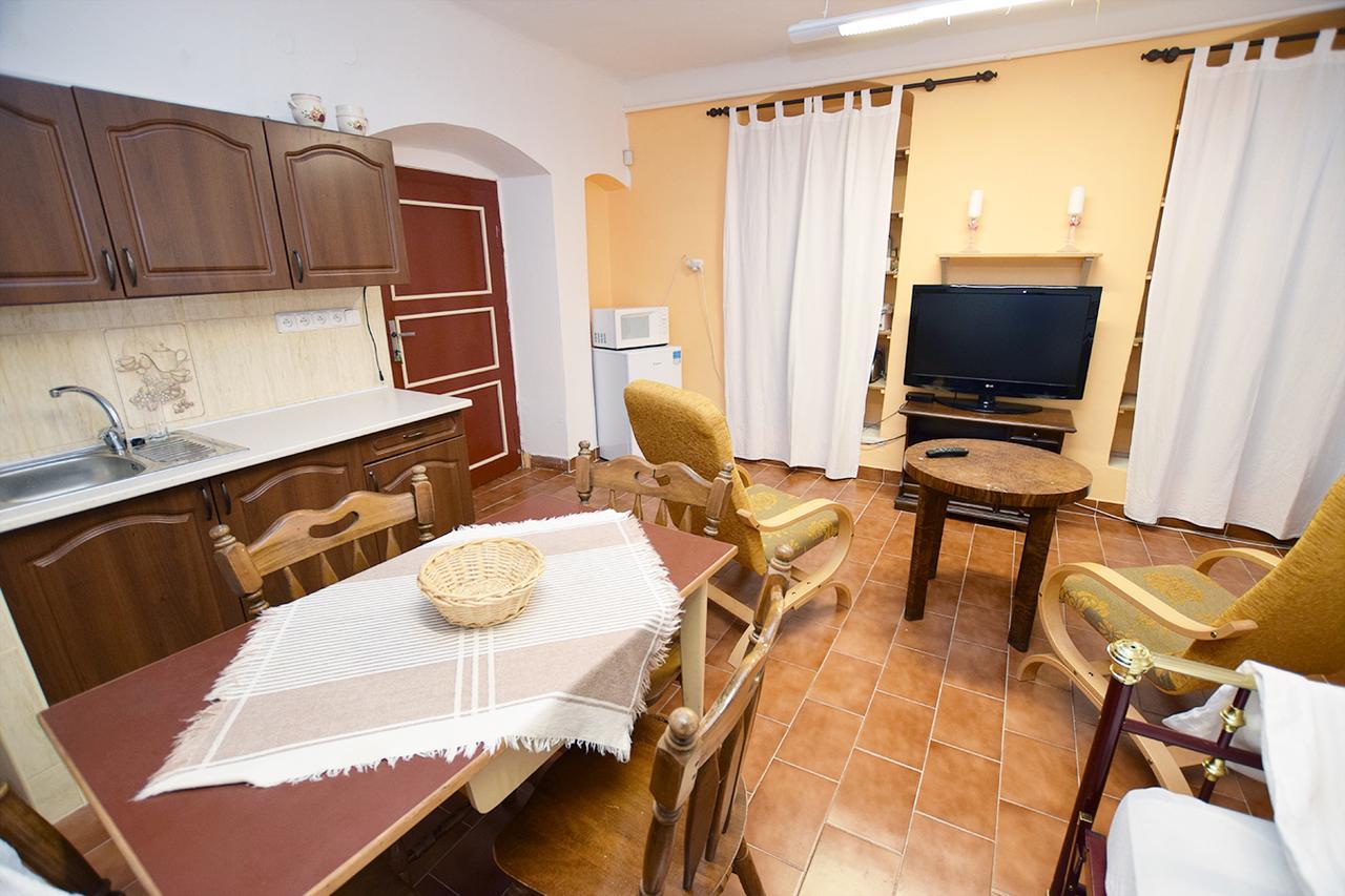 Penzion Klášter Trebenice Exterior foto